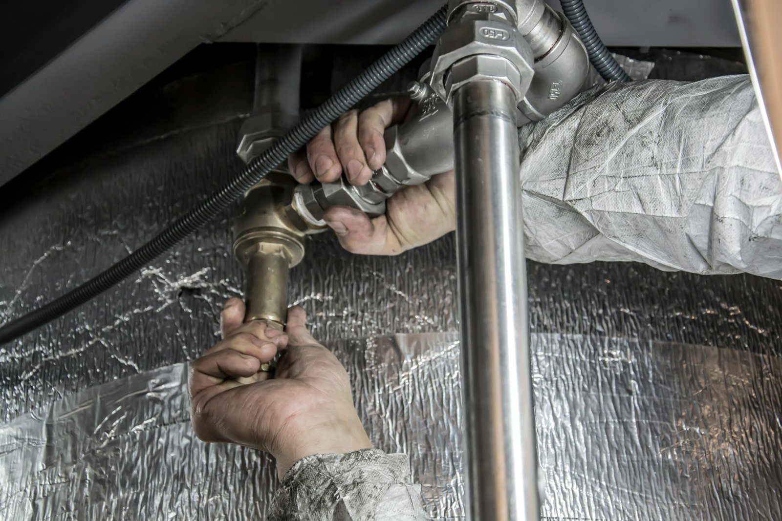 Réparation fuite rapide – électricité plomberie Perpignan